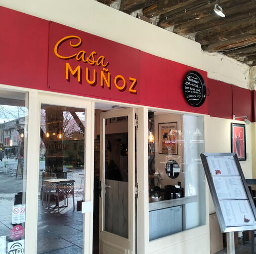 Enseigne- Casa Munoz Enseigne- Casa Munoz